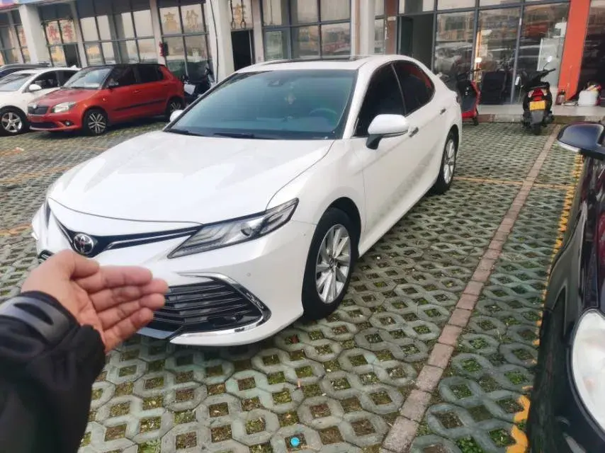 2021 Toyota Camry 2.0L 178HP L4 CVT