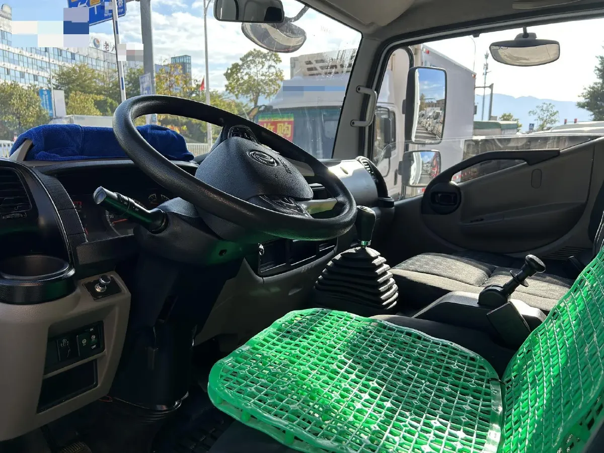 2026 Yuejin ChaoYue H 8MT,autocango,china used car exporter,china ev exporter,chinese used car exporter,chinese used ev exporter