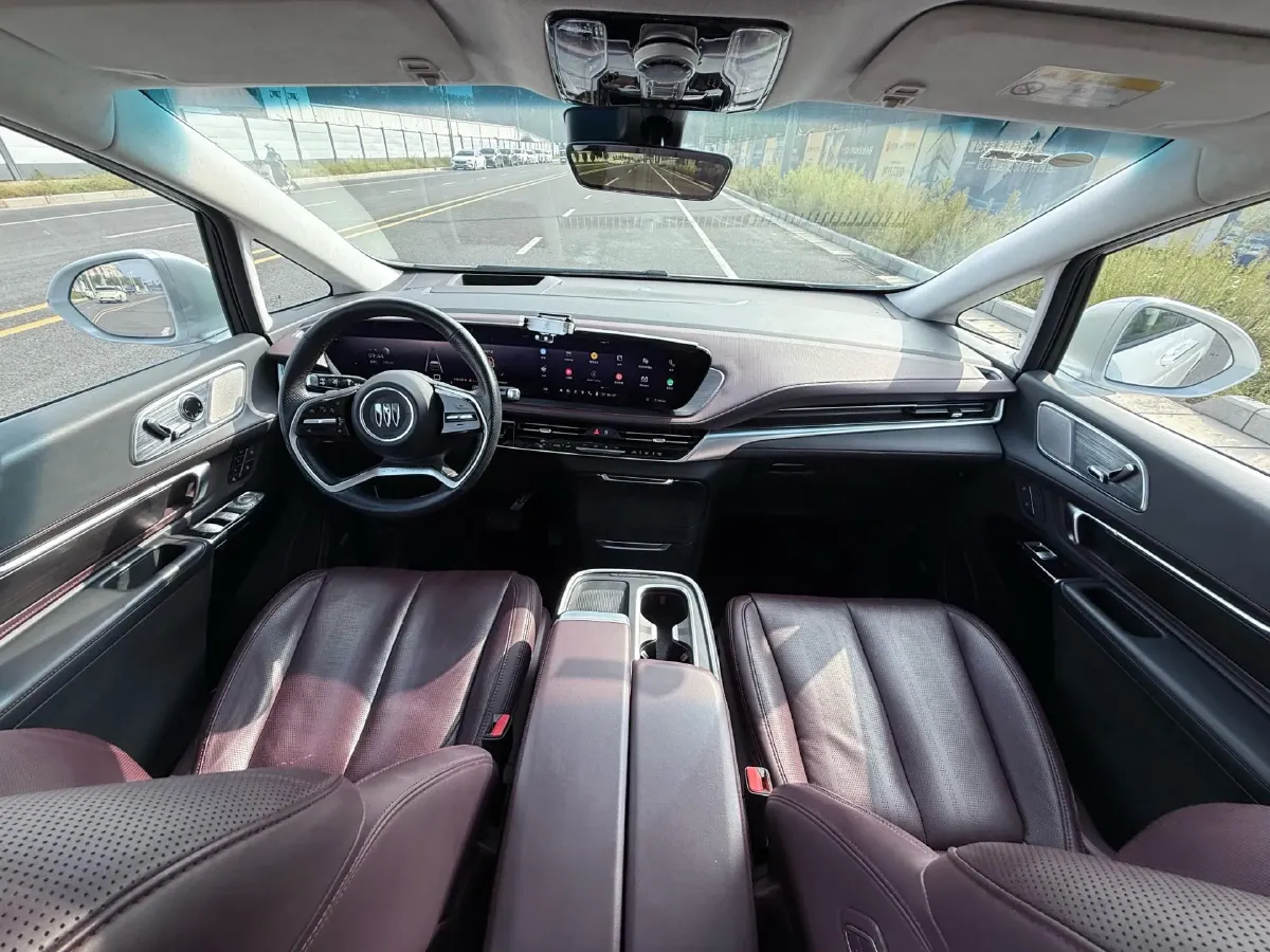 2023 Buick Century 2.0T 237HP L4 9AT,autocango,china used car exporter,china ev exporter,chinese used car exporter,chinese used ev exporter