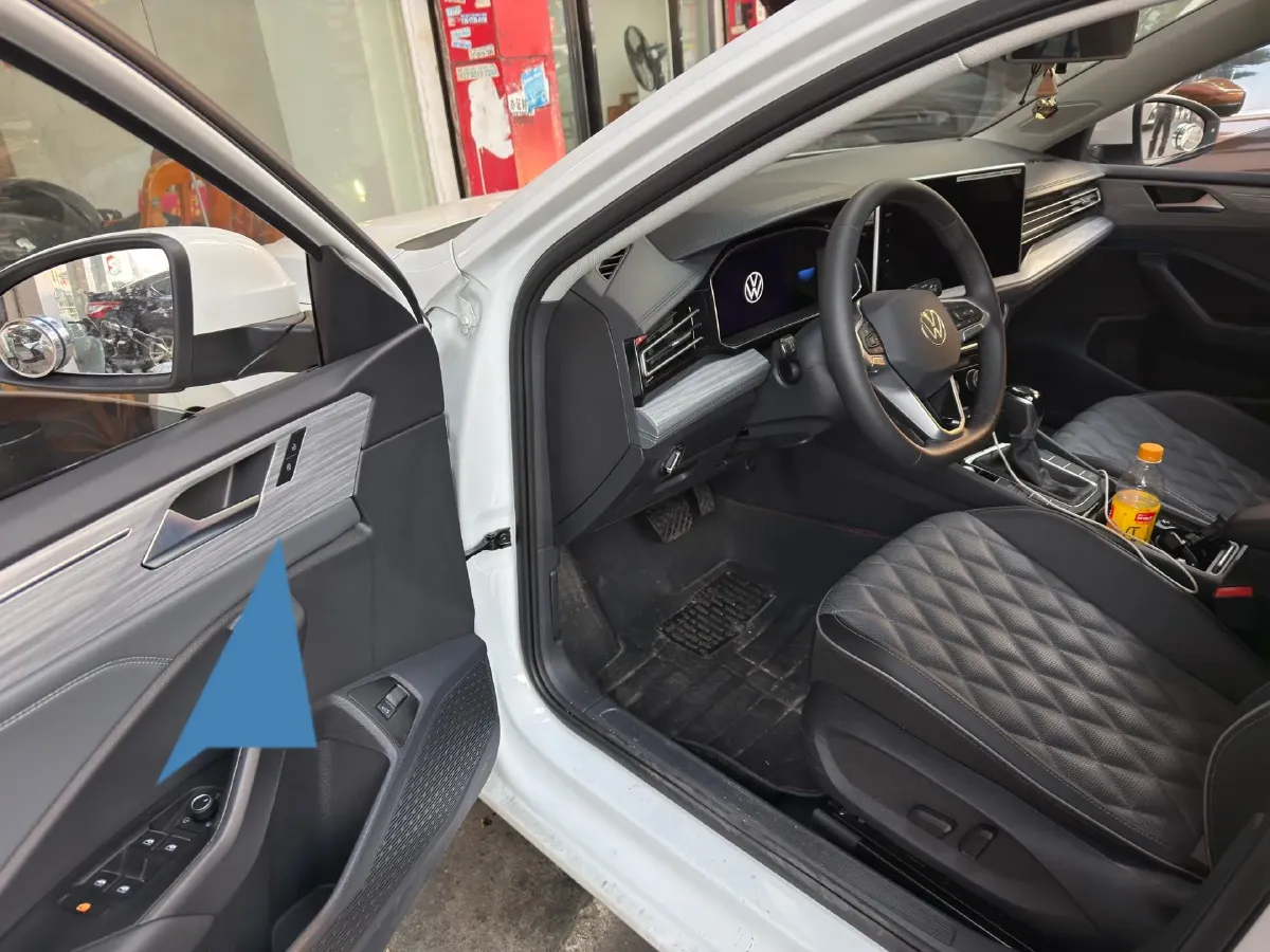 2025 Volkswagen Sagitar 1.5T 160HP L4 7DCT,autocango,china used car exporter,china ev exporter,chinese used car exporter,chinese used ev exporter