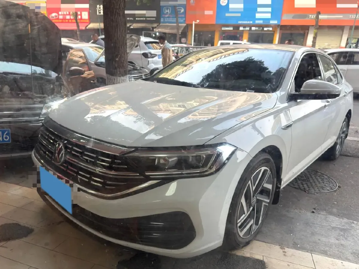 2025 Volkswagen Sagitar 1.5T 160HP L4 7DCT,autocango,china used car exporter,china ev exporter,chinese used car exporter,chinese used ev exporter
