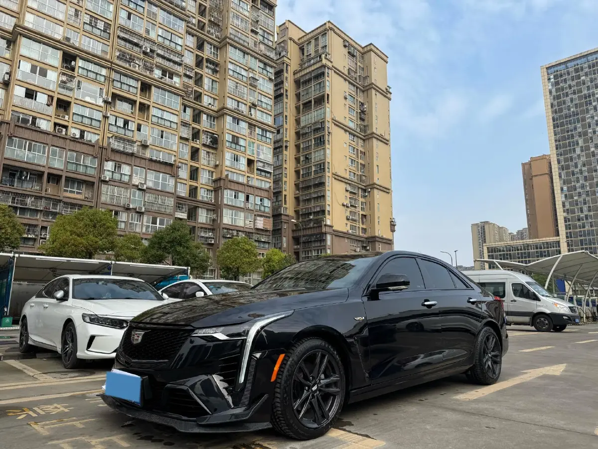 2021 Cadillac CT4 2.0T 237HP L4 8AT