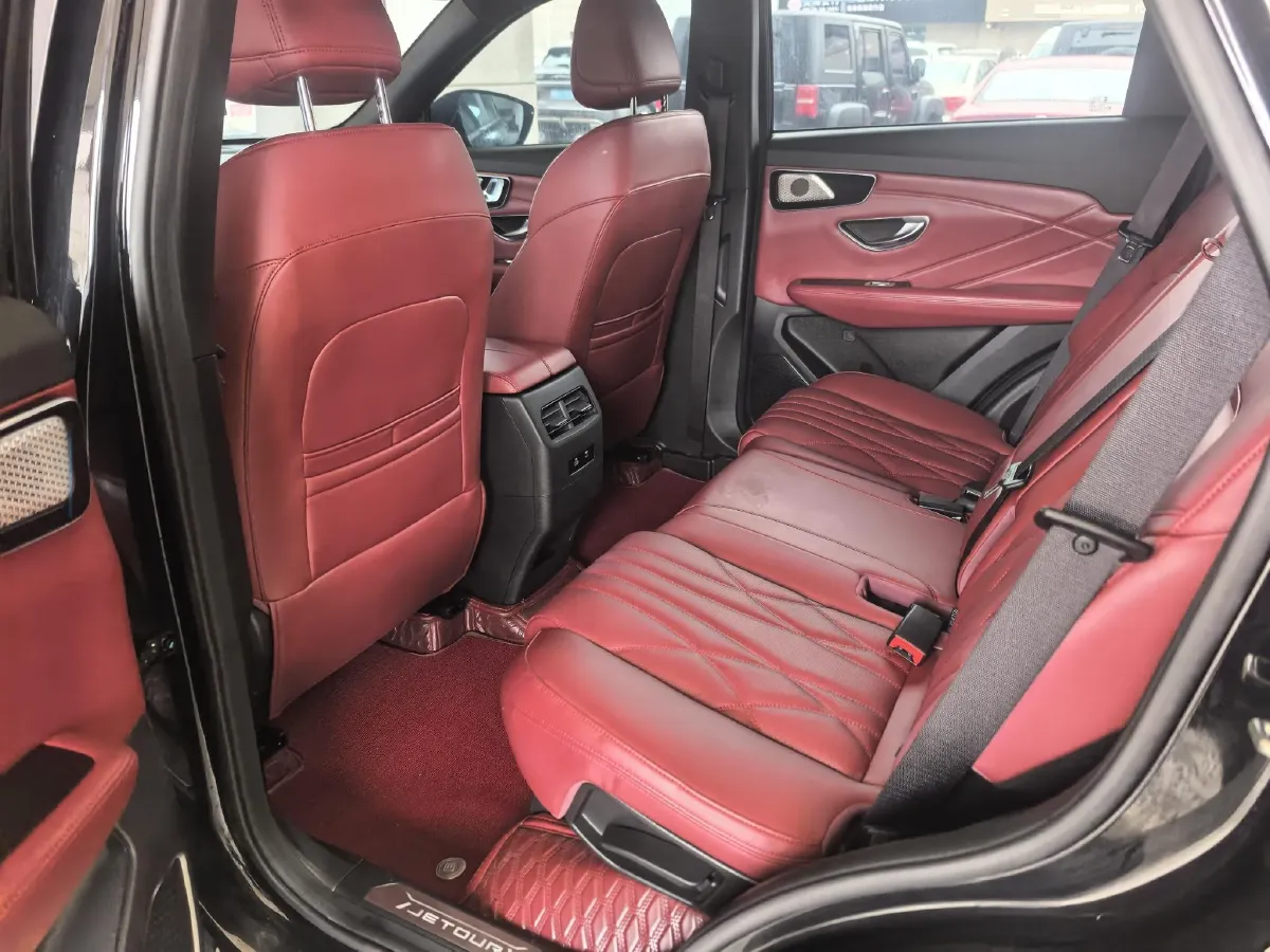 2025 Jetour X70 Plus 1.5T 184HP L4 7DCT,autocango,china used car exporter,china ev exporter,chinese used car exporter,chinese used ev exporter