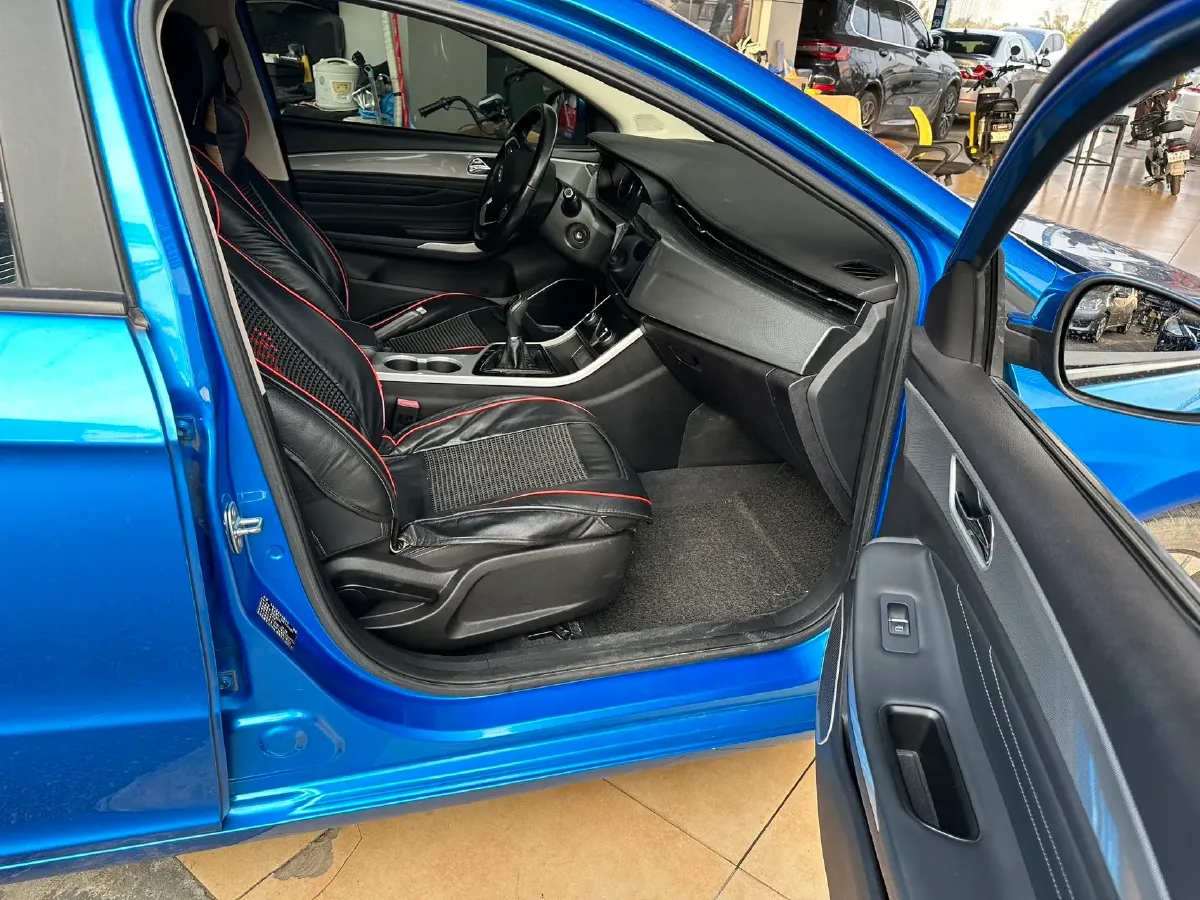 2019 Chery Arrizo 5 1.5L 116HP L4 5MT,autocango,china used car exporter,china ev exporter,chinese used car exporter,chinese used ev exporter