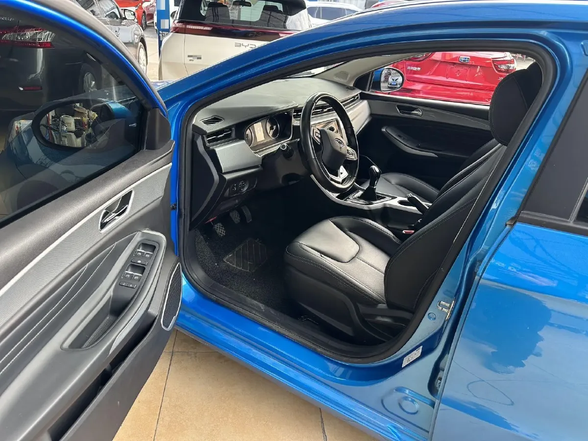 2019 Chery Arrizo 5 1.5L 116HP L4 5MT,autocango,china used car exporter,china ev exporter,chinese used car exporter,chinese used ev exporter