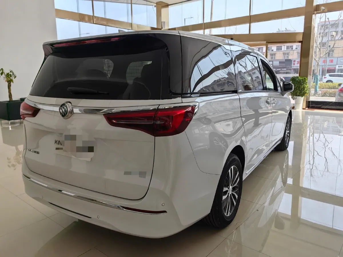 2023 Buick GL8 2.0T 237HP L4 9AT,autocango,china used car exporter,china ev exporter,chinese used car exporter,chinese used ev exporter