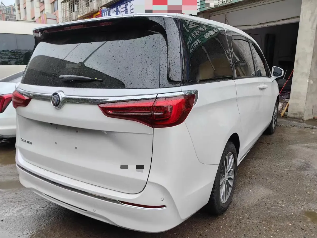 2023 Buick GL8 2.0T 237HP L4 9AT,autocango,china used car exporter,china ev exporter,chinese used car exporter,chinese used ev exporter
