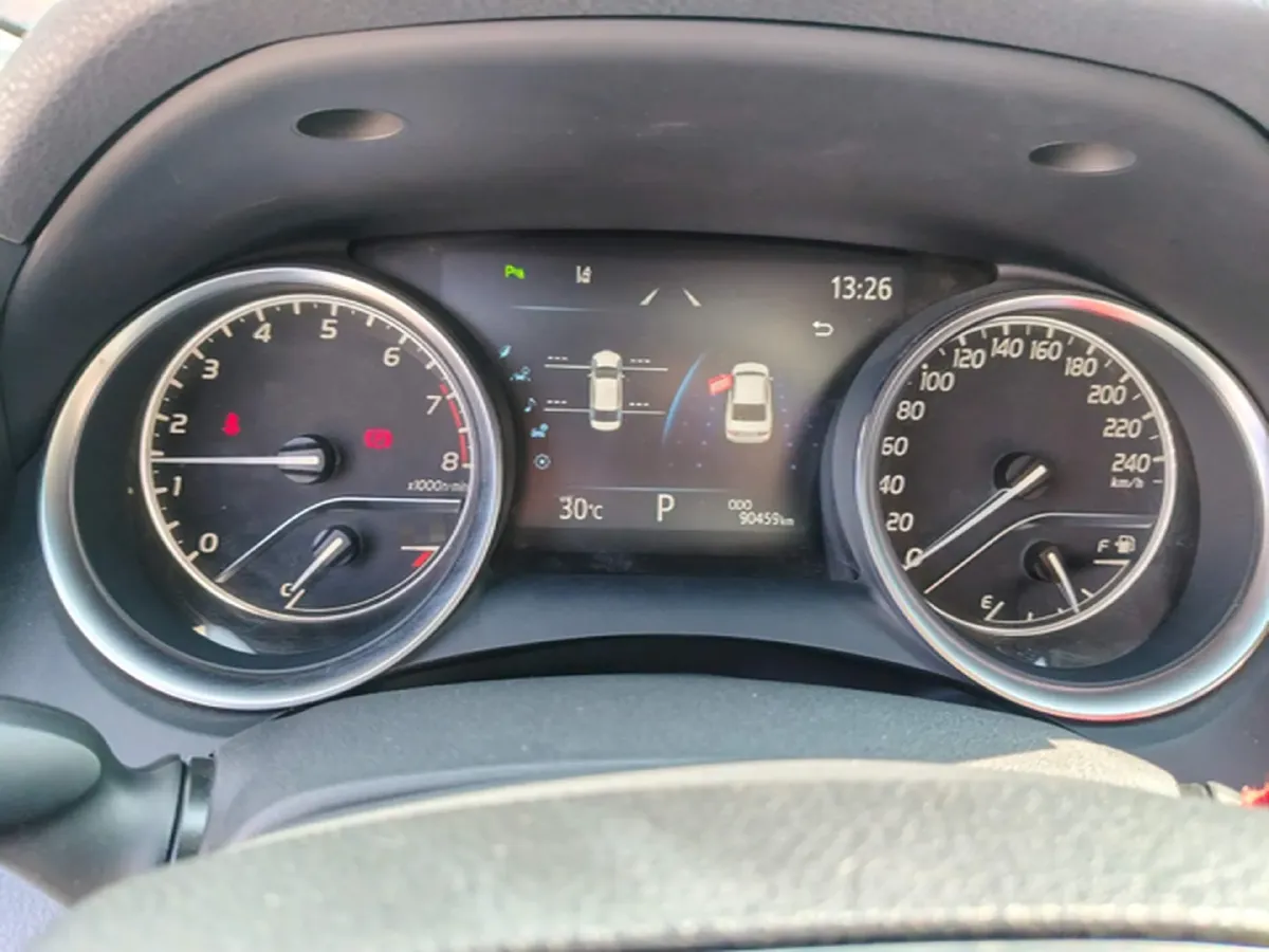 2019 Toyota Camry 2.5L 209HP L4 8AT,autocango,china used car exporter,china ev exporter,chinese used car exporter,chinese used ev exporter