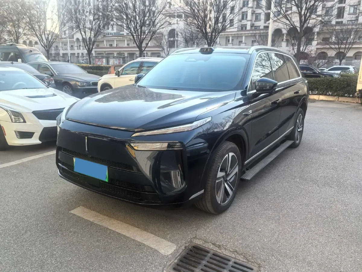 2025 WEY BlueMountain 1.5T 170HP L4 4DHT PHEV 44.5KWH