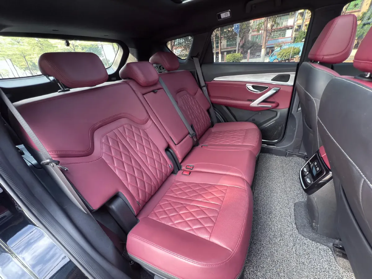 2023 Jetour X70 Plus 1.6T 197HP L4 7DCT,autocango,china used car exporter,china ev exporter,chinese used car exporter,chinese used ev exporter