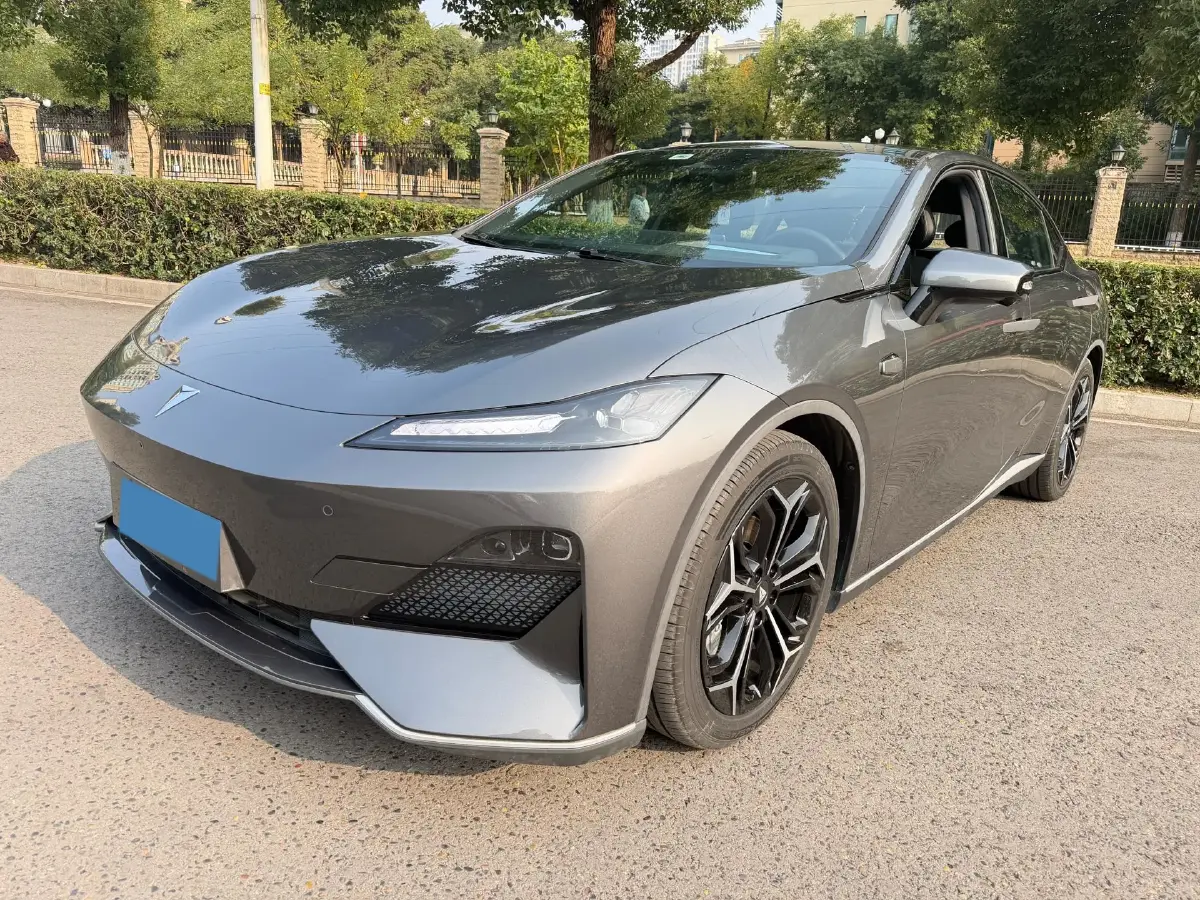 2023 Deepal SL03 1.5L 95HP L4 REEV 28.39KWH