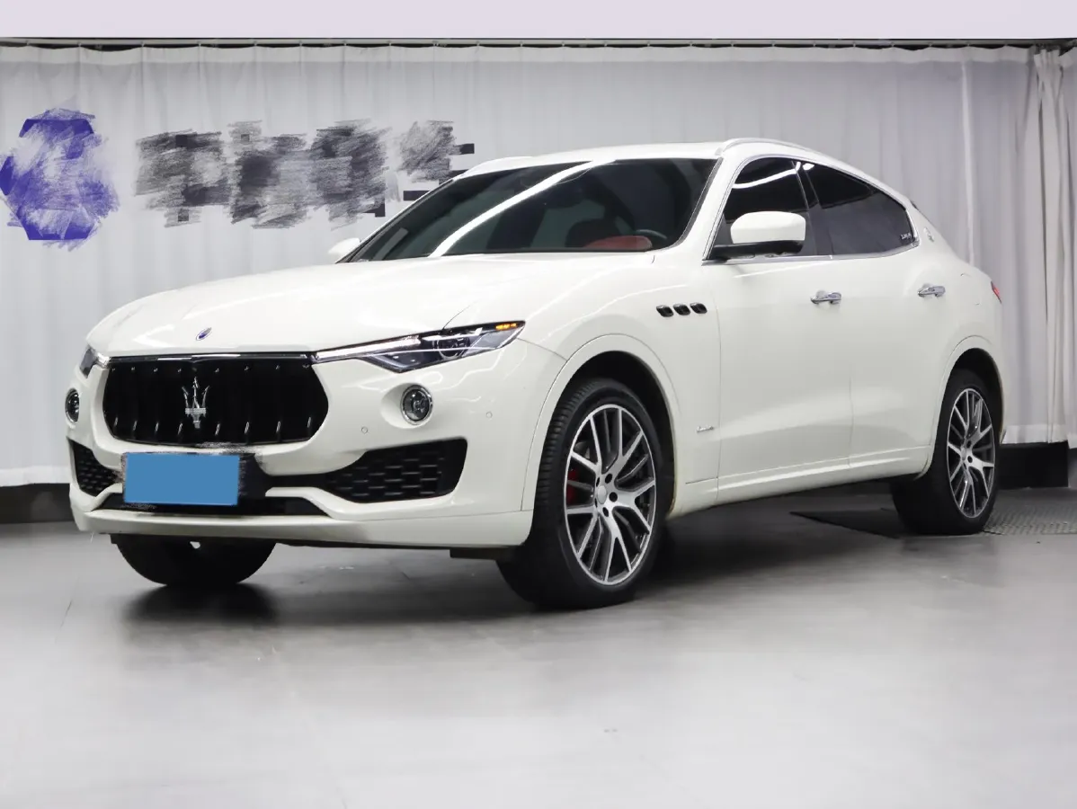 2018 Maserati Levante 3.0T 350HP V6 8AT,autocango,china used car exporter,china ev exporter,chinese used car exporter,chinese used ev exporter