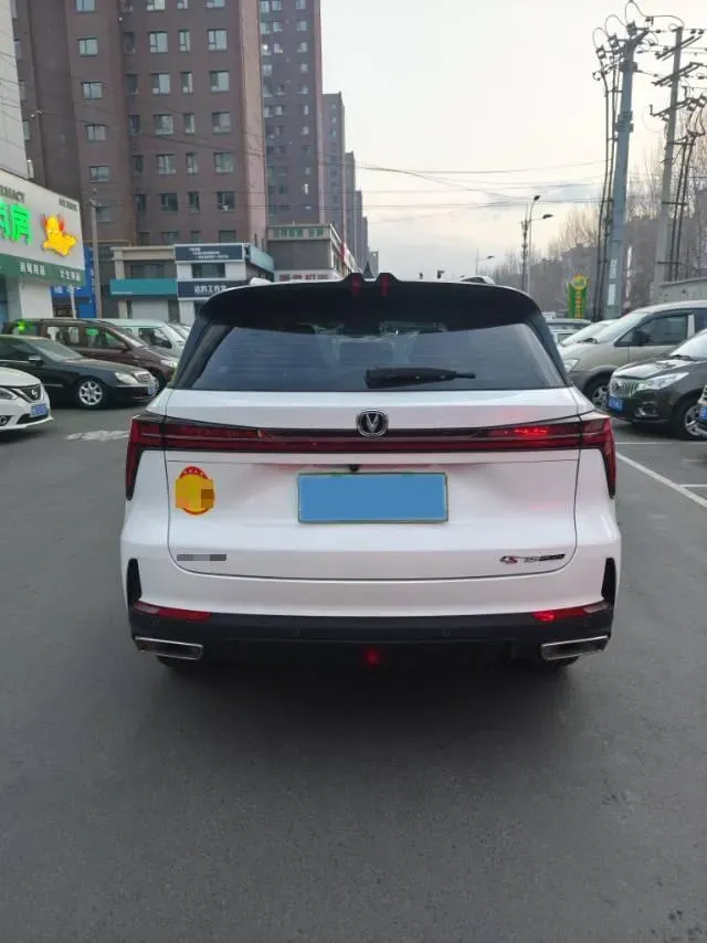 2022 ChangAn CS75 Plus 1.5T 178HP L4 6AT,autocango,china used car exporter,china ev exporter,chinese used car exporter,chinese used ev exporter