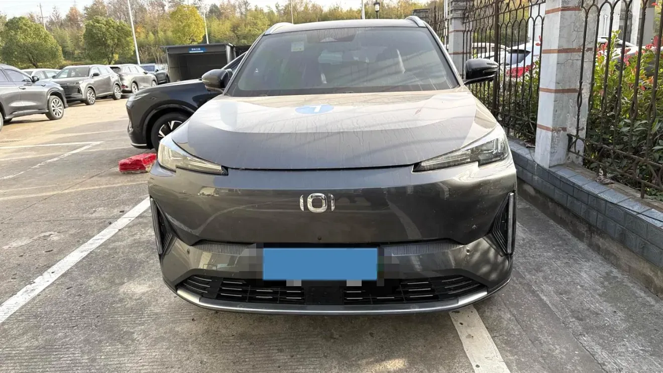 2023 Venucia VX6 BEV 62KWH,autocango,china used car exporter,china ev exporter,chinese used car exporter,chinese used ev exporter