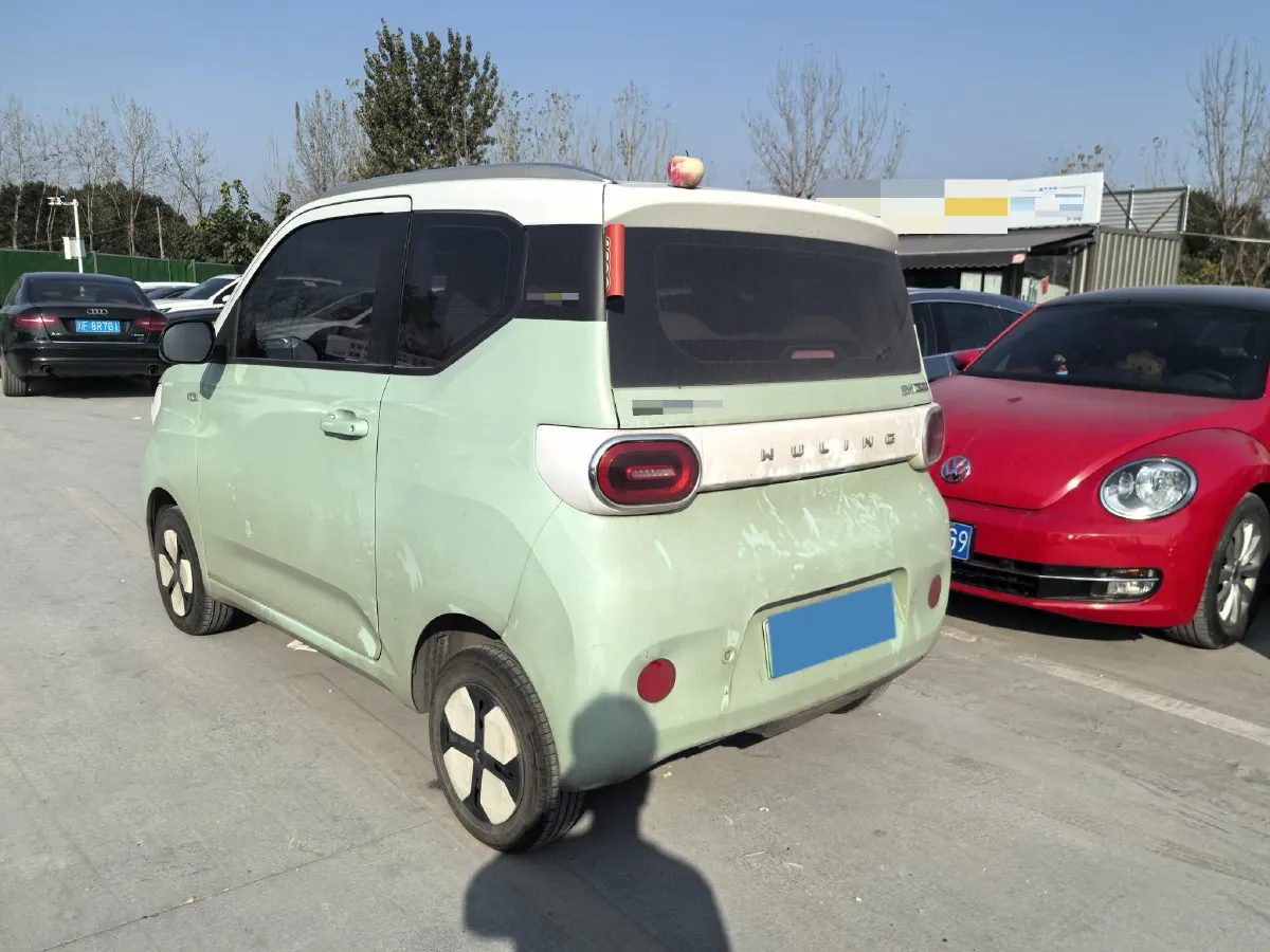 2024 WuLing HongGuang MINI EV BEV 17.3KWH,autocango,china used car exporter,china ev exporter,chinese used car exporter,chinese used ev exporter