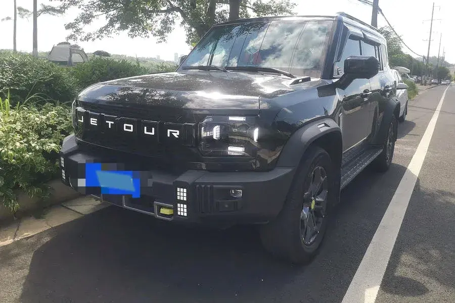 2023 Jetour Traveller 2.0T 254HP L4 7DCT