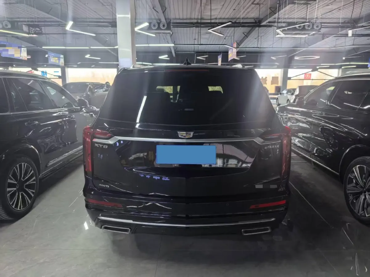 2022 Cadillac XT6 2.0T 237HP L4 9AT,autocango,china used car exporter,china ev exporter,chinese used car exporter,chinese used ev exporter