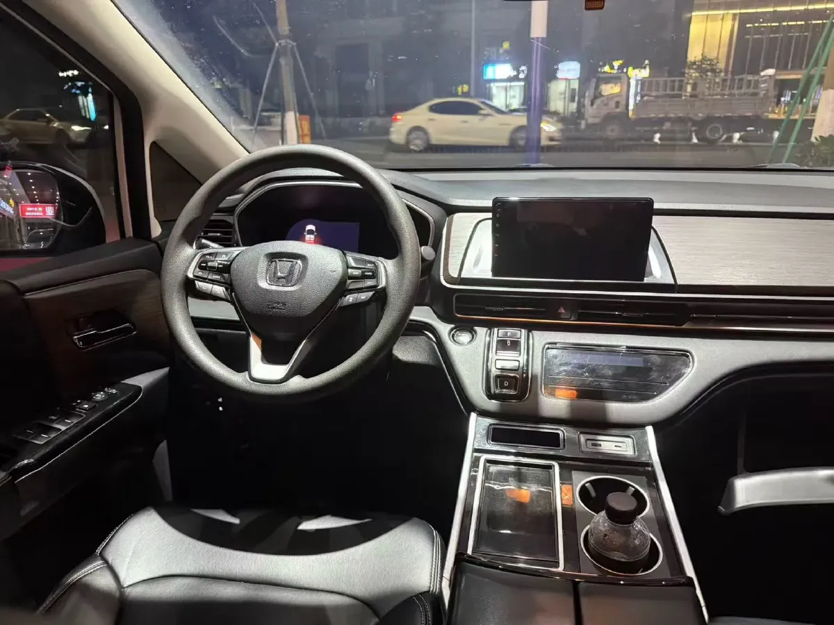 2022 Honda Odyssey 2.0L 146HP L4 E-CVT Hybrid,autocango,china used car exporter,china ev exporter,chinese used car exporter,chinese used ev exporter