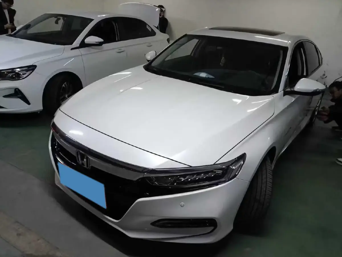 2022 Honda Accord 1.5T 194HP L4 CVT