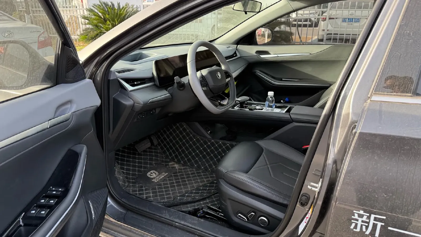 2023 ChangAn Raeton Plus 1.5T 188HP L4 7DCT,autocango,china used car exporter,china ev exporter,chinese used car exporter,chinese used ev exporter