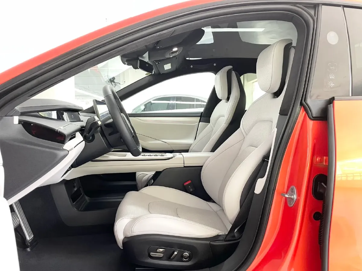 2024 MI SU7 BEV 101KWH,autocango,china used car exporter,china ev exporter,chinese used car exporter,chinese used ev exporter