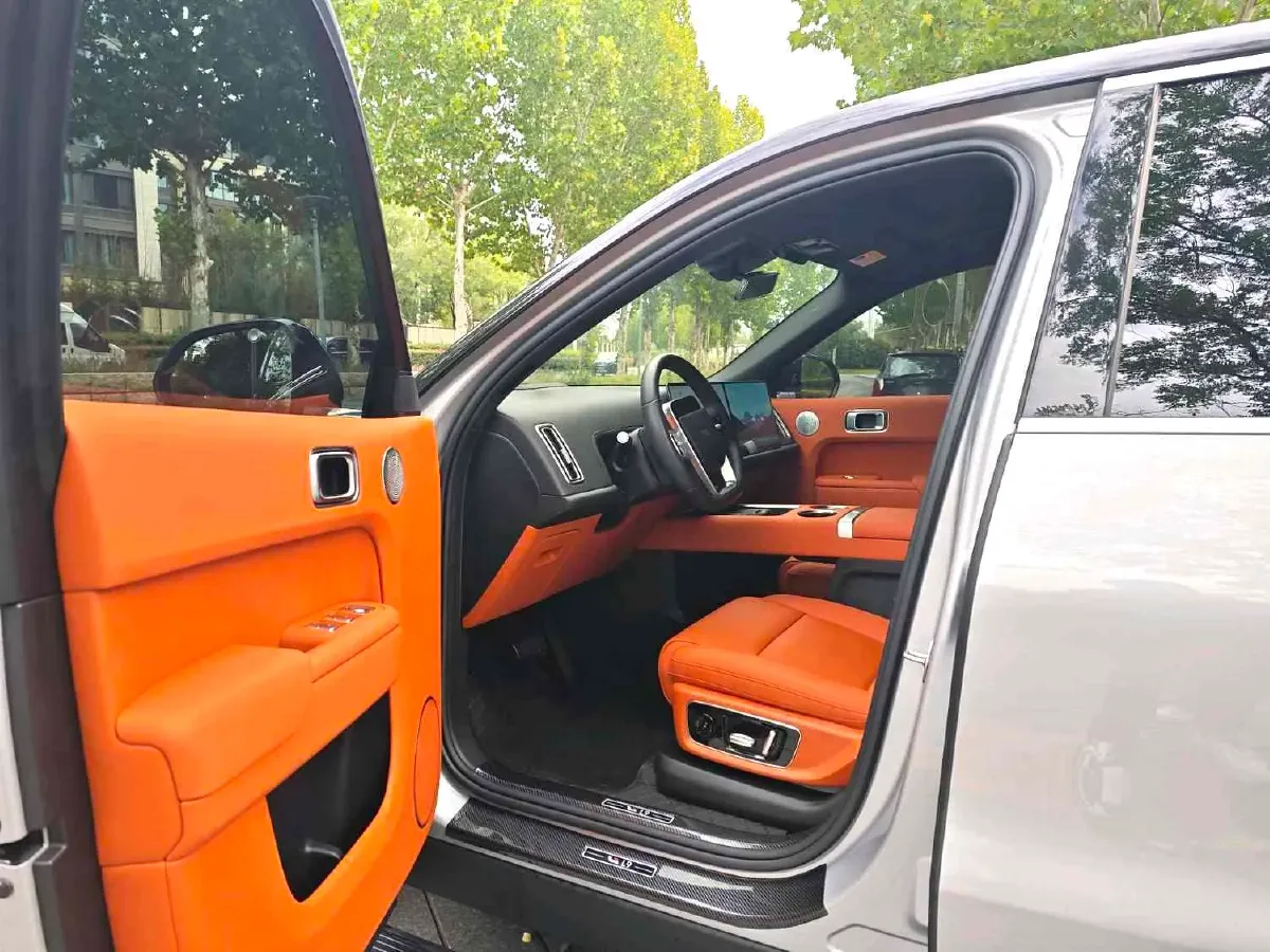 2024 Li L9 Range Extended 154HP REEV 52.3KWH,autocango,china used car exporter,china ev exporter,chinese used car exporter,chinese used ev exporter