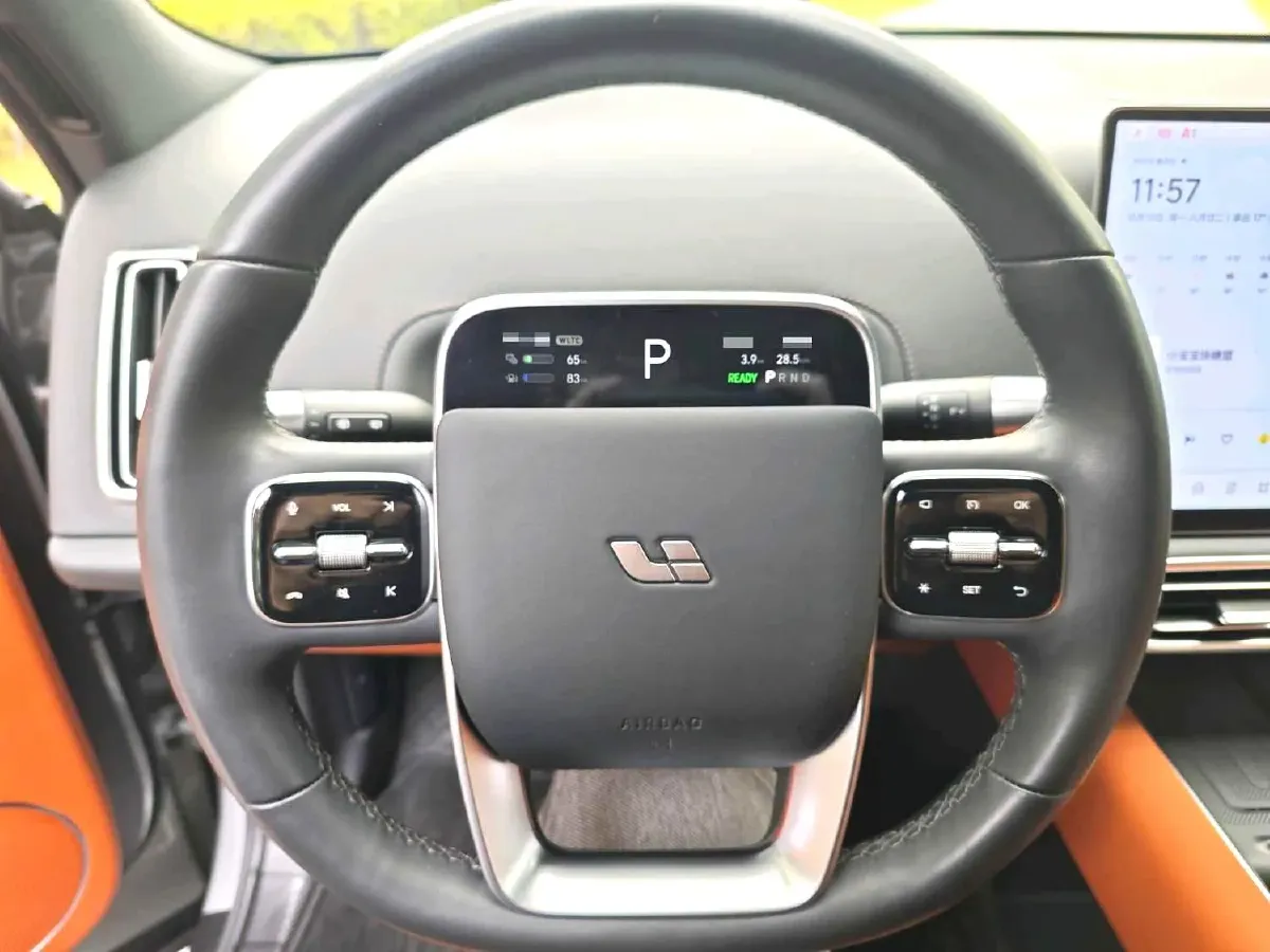 2024 Li L9 Range Extended 154HP REEV 52.3KWH,autocango,china used car exporter,china ev exporter,chinese used car exporter,chinese used ev exporter