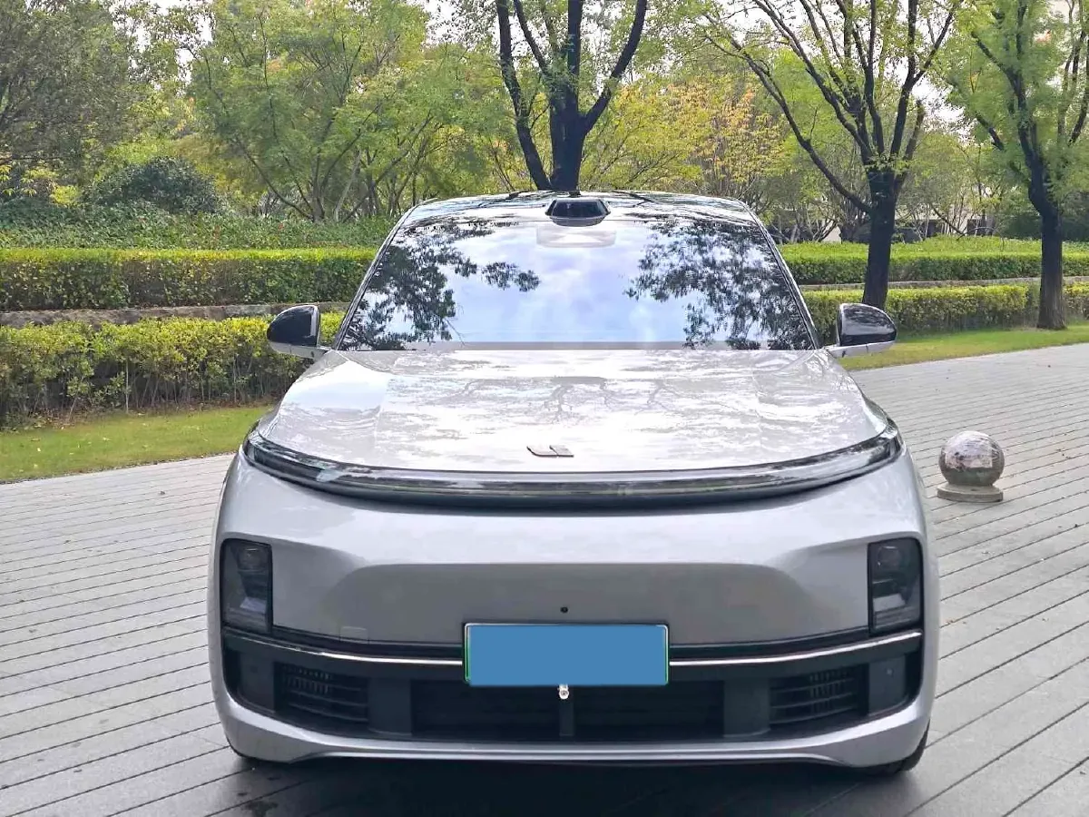 2024 Li L9 Range Extended 154HP REEV 52.3KWH,autocango,china used car exporter,china ev exporter,chinese used car exporter,chinese used ev exporter