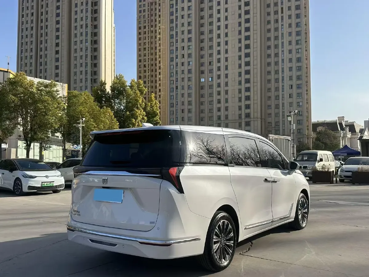 2025 Buick GL8 2.0T 237HP L4 9AT,autocango,china used car exporter,china ev exporter,chinese used car exporter,chinese used ev exporter