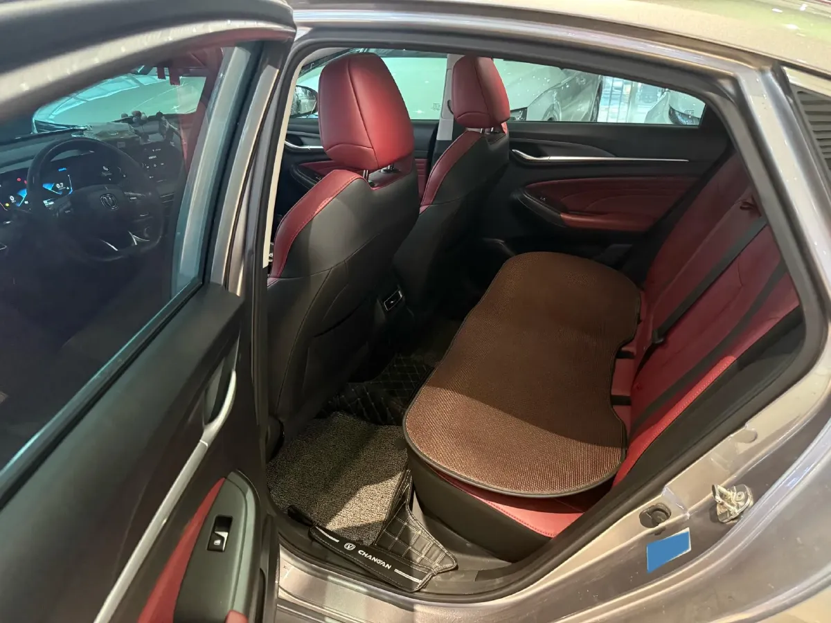 2021 ChangAn Eado 1.4T 160HP L4 7DCT,autocango,china used car exporter,china ev exporter,chinese used car exporter,chinese used ev exporter