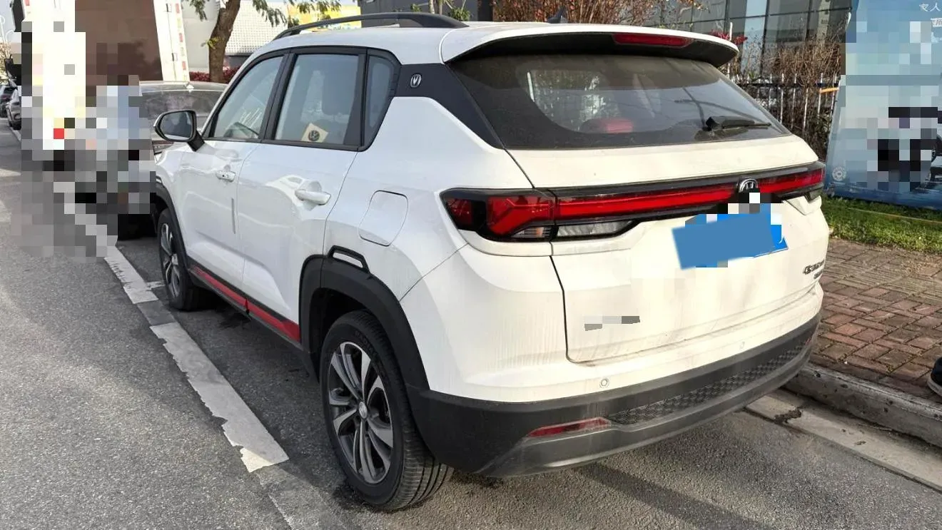 2023 ChangAn CS35 Plus 1.4T 160HP L4 7DCT,autocango,china used car exporter,china ev exporter,chinese used car exporter,chinese used ev exporter