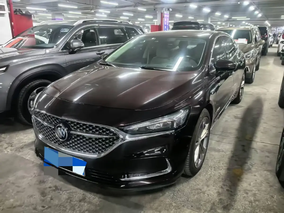 2021 Buick Larcosse 2.0T 237HP L4 9AT