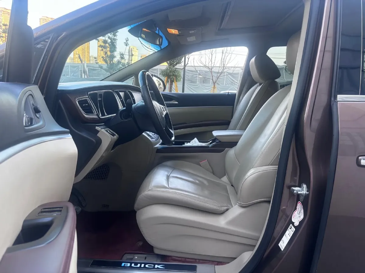 2018 Buick GL8 2.0T 260HP L4 6AT,autocango,china used car exporter,china ev exporter,chinese used car exporter,chinese used ev exporter