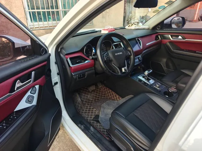 2021 Haval H6 Coupe 1.5T 150HP L4 7DCT,autocango,china used car exporter,china ev exporter,chinese used car exporter,chinese used ev exporter