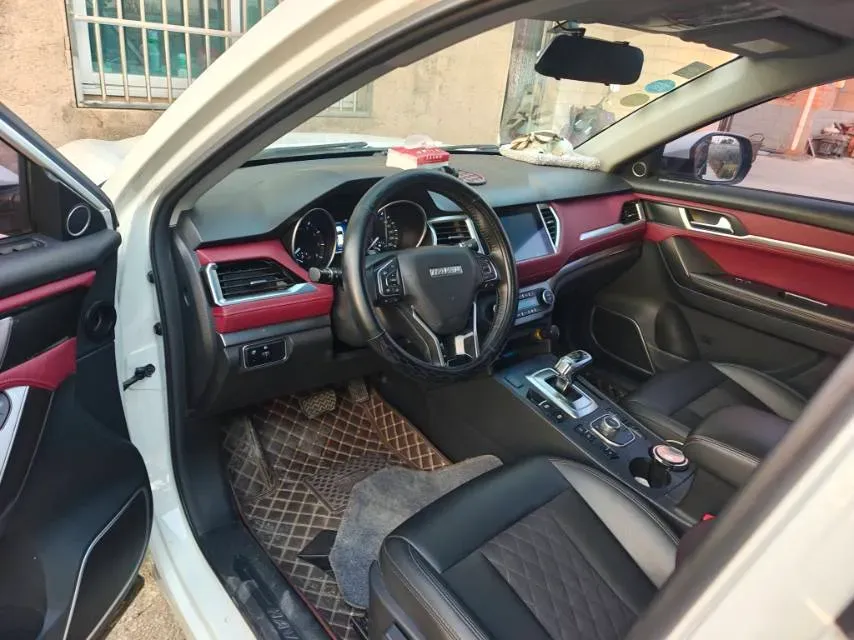 2021 Haval H6 Coupe 1.5T 150HP L4 7DCT,autocango,china used car exporter,china ev exporter,chinese used car exporter,chinese used ev exporter