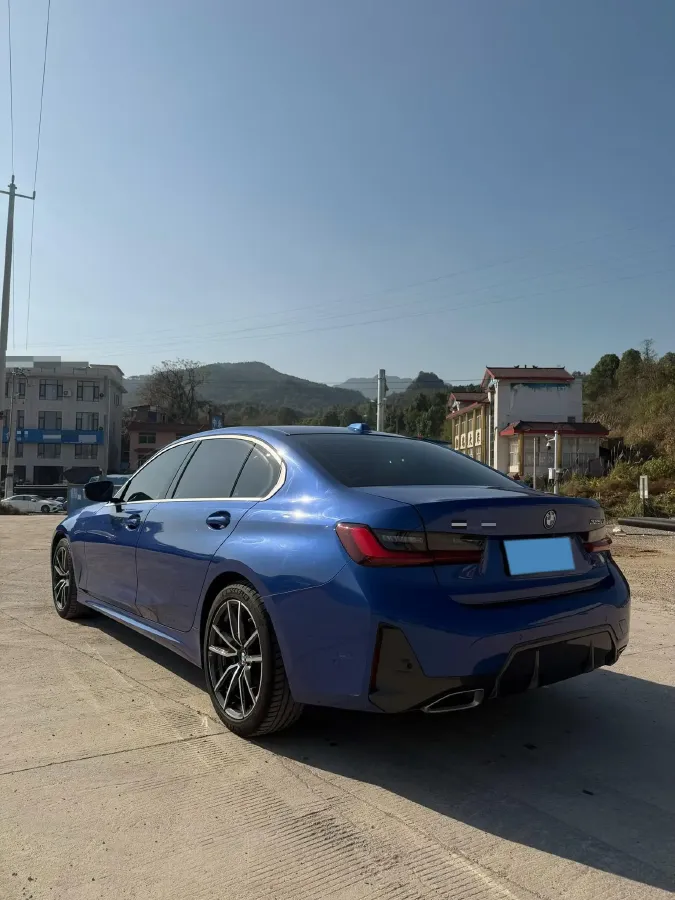 2023 BMW 3 Series 2.0T 184HP L4 8AT,autocango,china used car exporter,china ev exporter,chinese used car exporter,chinese used ev exporter