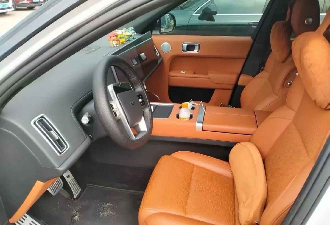 2023 Li L7 Range Extended 154HP REEV 40.9KWH,autocango,china used car exporter,china ev exporter,chinese used car exporter,chinese used ev exporter