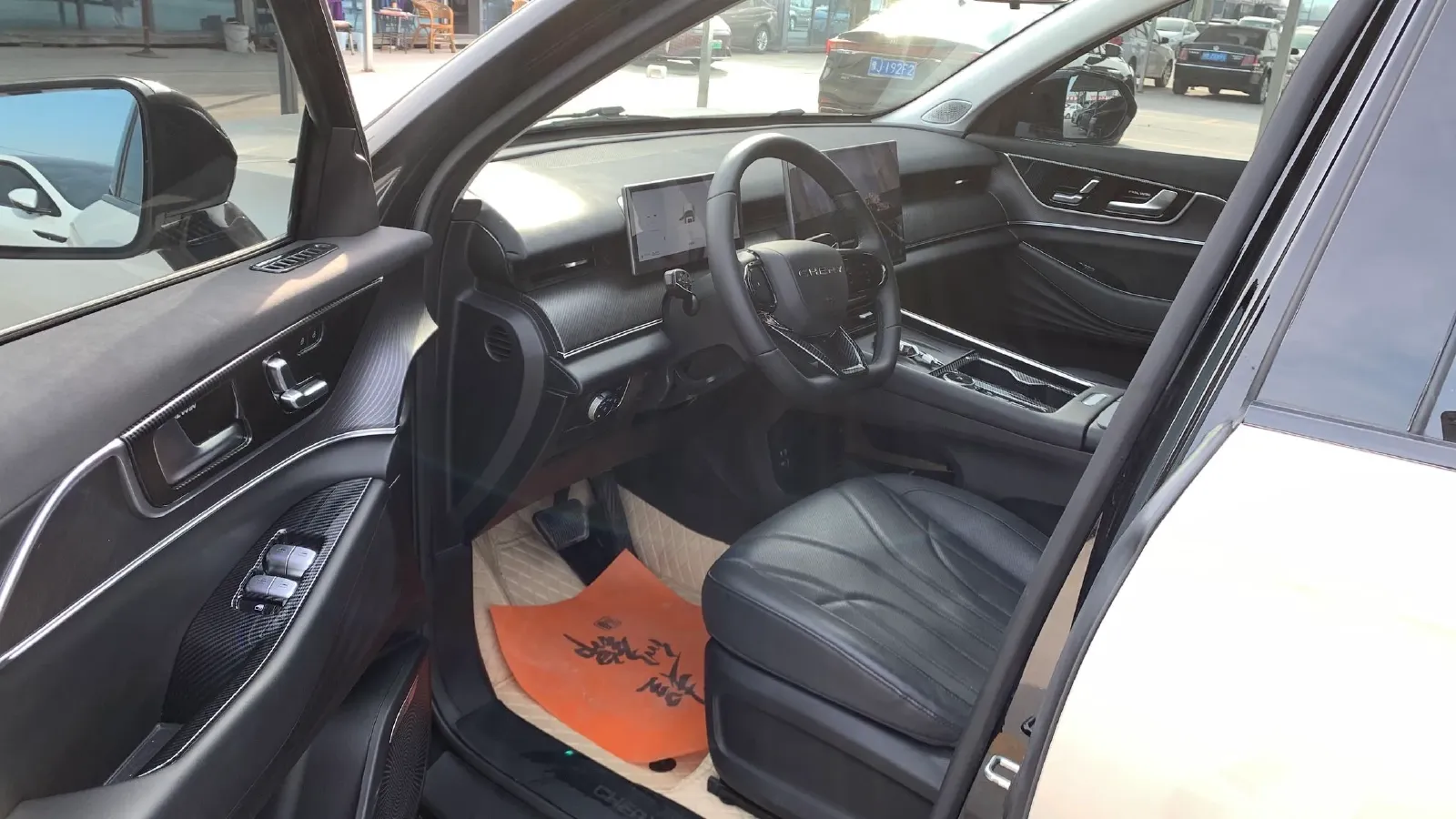 2024 Jetour X90 PRO 2.0T 254HP L4 7DCT,autocango,china used car exporter,china ev exporter,chinese used car exporter,chinese used ev exporter