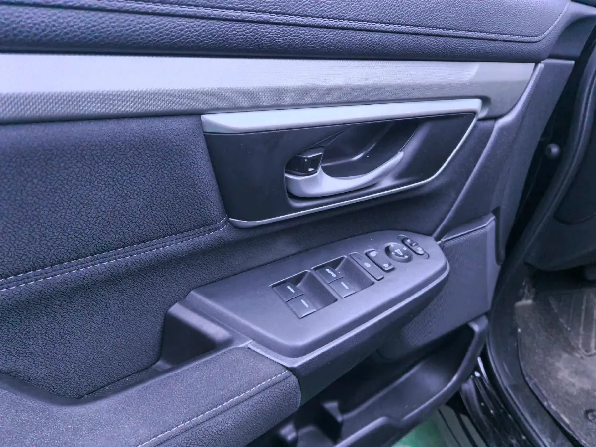 2021 Honda CR-V 2.0L 146HP L4 E-CVT Hybrid,autocango,china used car exporter,china ev exporter,chinese used car exporter,chinese used ev exporter