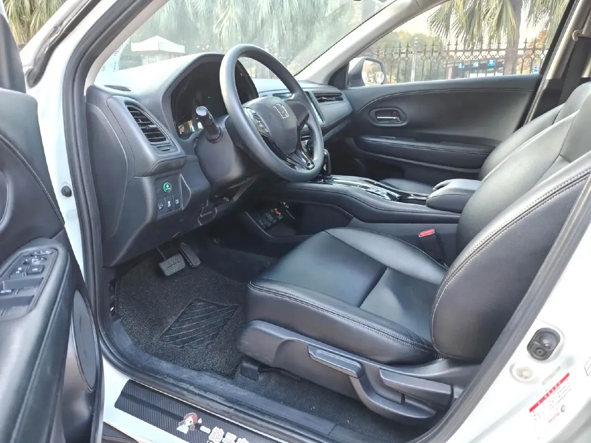 2020 Honda Vezel 1.5L 131HP L4 CVT,autocango,china used car exporter,china ev exporter,chinese used car exporter,chinese used ev exporter