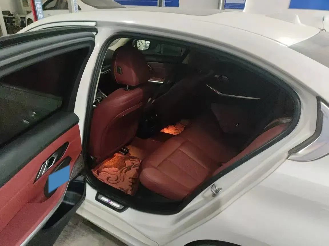 2024 BMW 3 Series 2.0T 184HP L4 8AT,autocango,china used car exporter,china ev exporter,chinese used car exporter,chinese used ev exporter