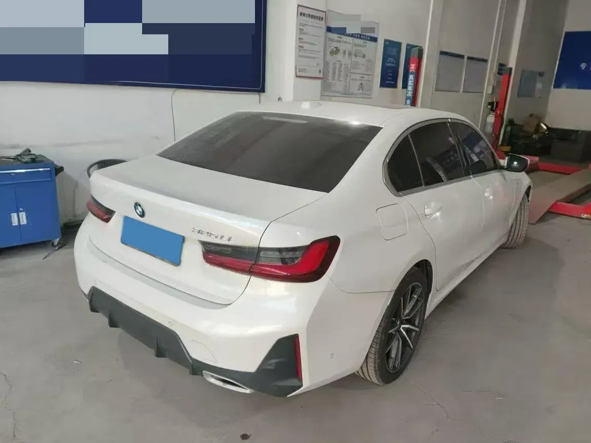2024 BMW 3 Series 2.0T 184HP L4 8AT,autocango,china used car exporter,china ev exporter,chinese used car exporter,chinese used ev exporter