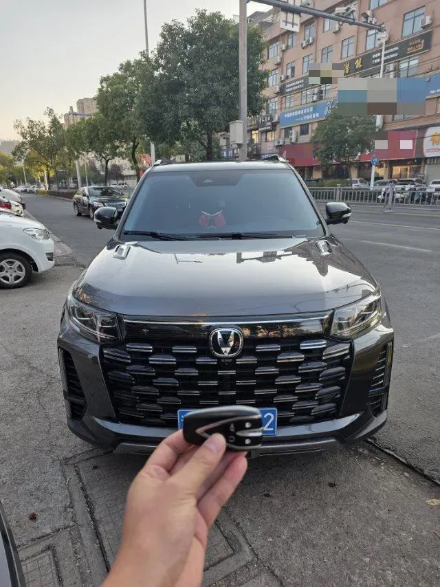 2023 ChangAn CS95 2.0T 233HP L4 8AT,autocango,china used car exporter,china ev exporter,chinese used car exporter,chinese used ev exporter