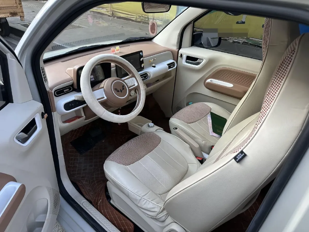 2024 WuLing HongGuang MINI EV BEV 17.3KWH,autocango,china used car exporter,china ev exporter,chinese used car exporter,chinese used ev exporter