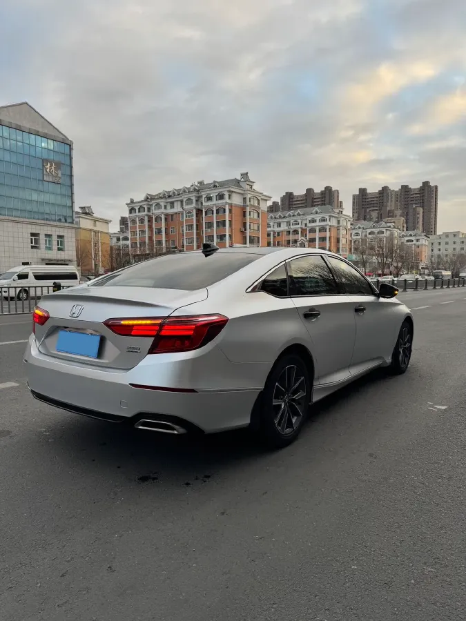 2022 Honda Inspire 1.5T 194HP L4 CVT,autocango,china used car exporter,china ev exporter,chinese used car exporter,chinese used ev exporter