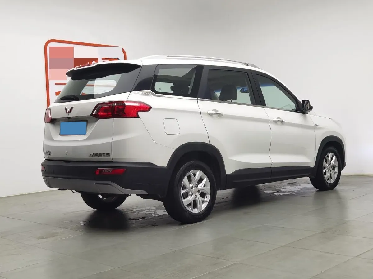 2018 WuLing HongGuang S3 1.5T 150HP L4 6MT,autocango,china used car exporter,china ev exporter,chinese used car exporter,chinese used ev exporter