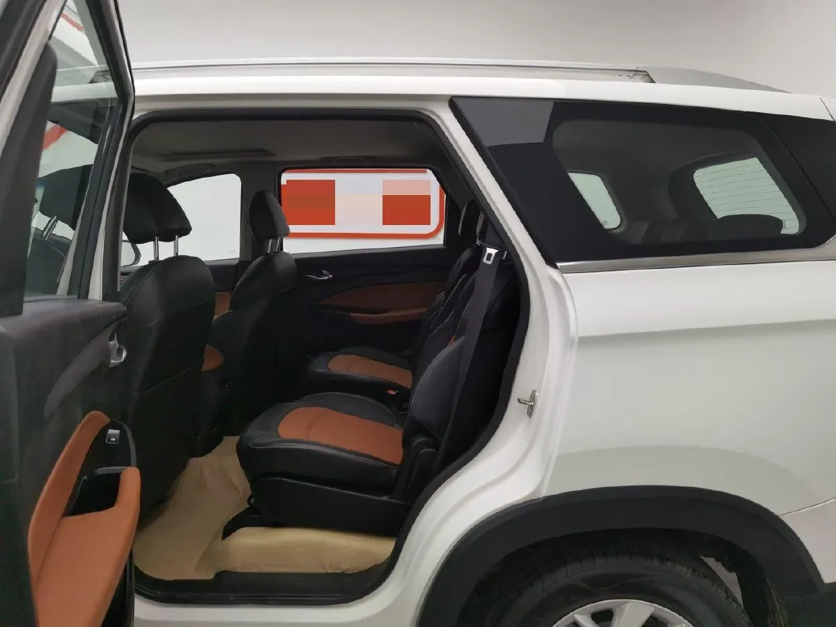 2018 WuLing HongGuang S3 1.5T 150HP L4 6MT,autocango,china used car exporter,china ev exporter,chinese used car exporter,chinese used ev exporter