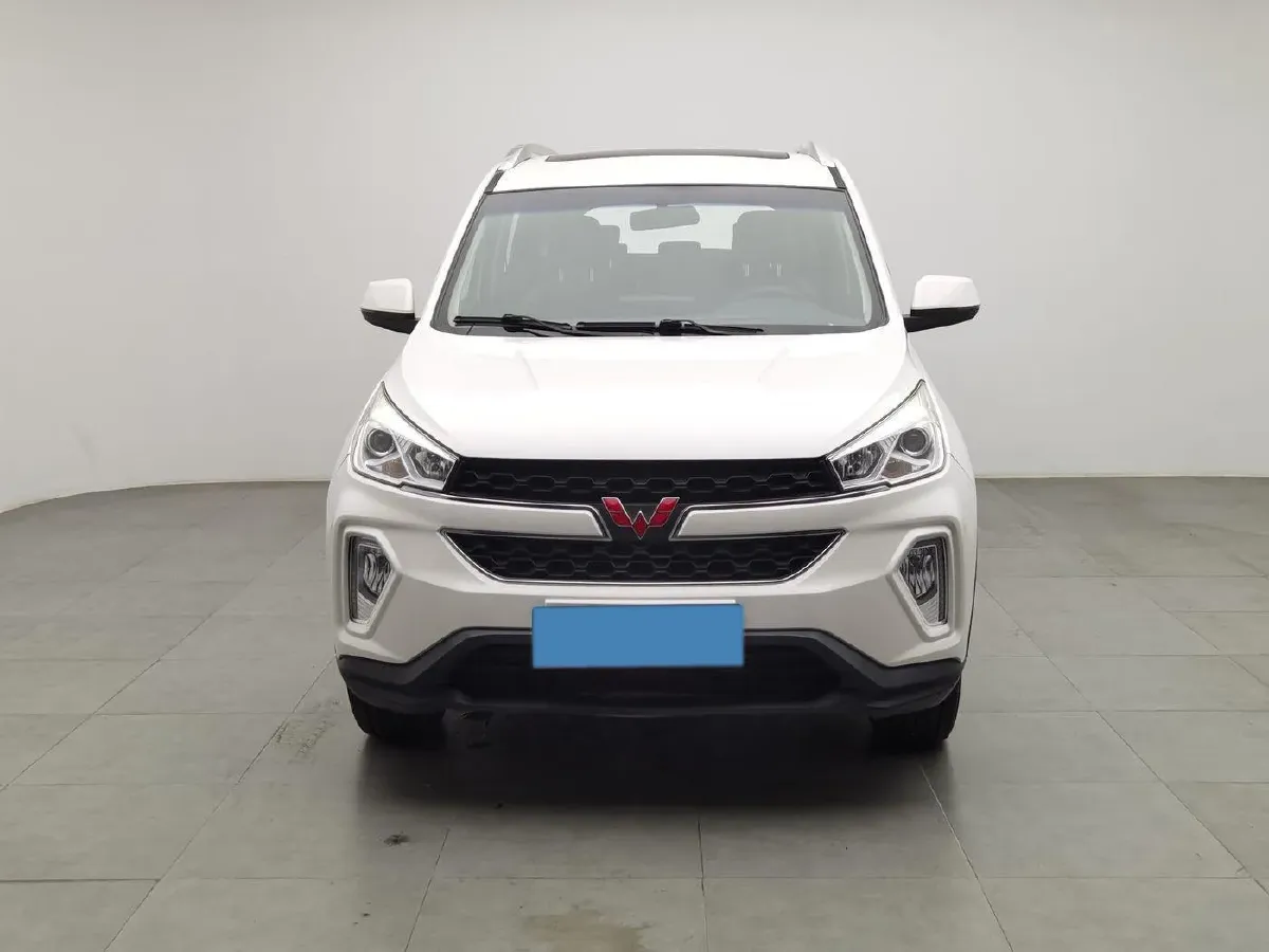 2018 WuLing HongGuang S3 1.5T 150HP L4 6MT,autocango,china used car exporter,china ev exporter,chinese used car exporter,chinese used ev exporter