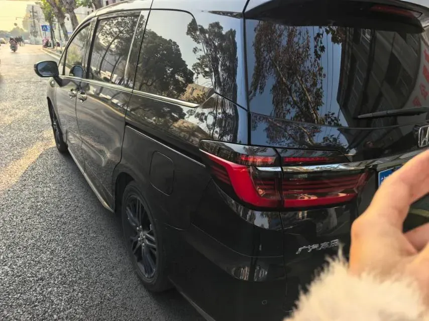 2022 Honda Odyssey 2.0L 146HP L4 E-CVT Hybrid,autocango,china used car exporter,china ev exporter,chinese used car exporter,chinese used ev exporter
