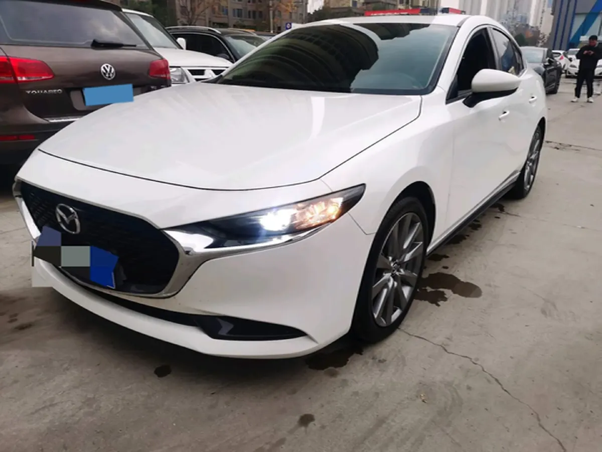 2023 Mazda 3 Axela 2.0L 158HP L4 6AT,autocango,china used car exporter,china ev exporter,chinese used car exporter,chinese used ev exporter